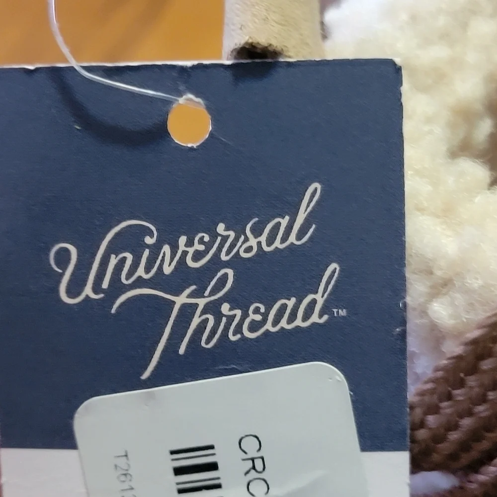 Universal Thread Birgette Winter Boots Taupe Size 6